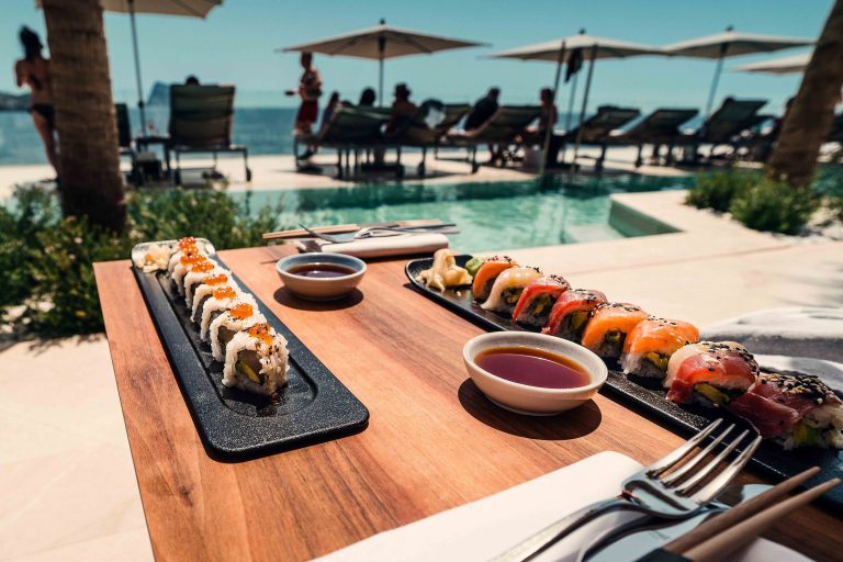 Top 10 Popular Seafoods: Discover the Best Ocean Delicacies
