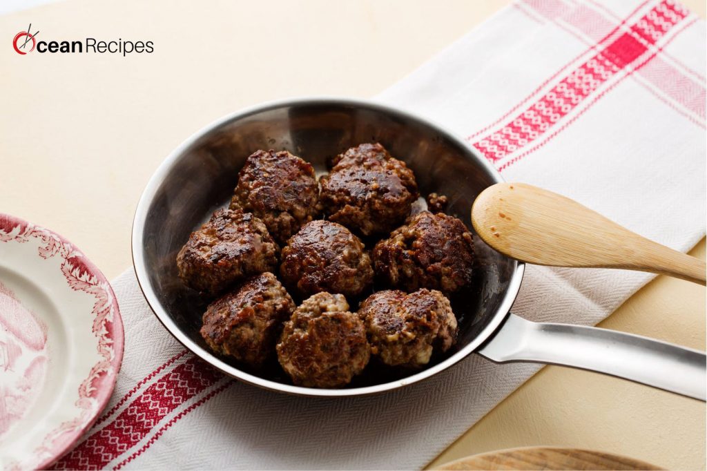 Keto Cheese Meatballs