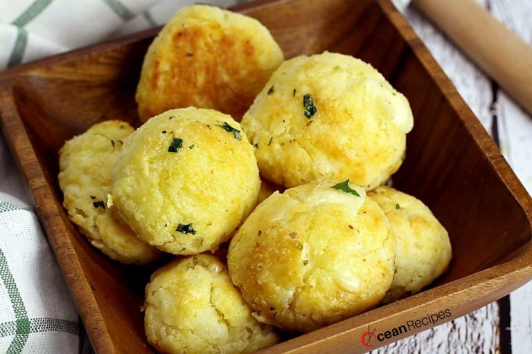 Garlic Cheese Bombs Recipe || Two Easy Garlic Cheese Bombs Recipes
