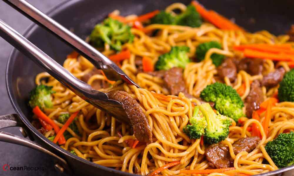 beef and broccoli lo mein with the oyster sauce recipe
