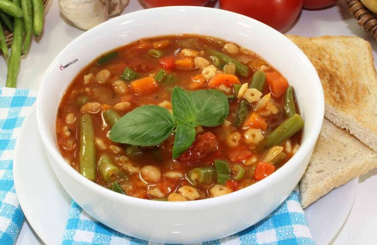 Fresh Garden Vegetable Soup Recipe – Easy Homemade Delight